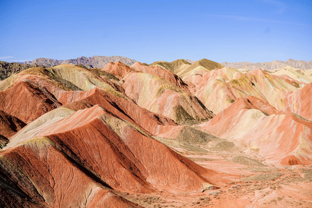 Panorama delle montagne arcobaleno di Zhangye Danxia nel Gansu