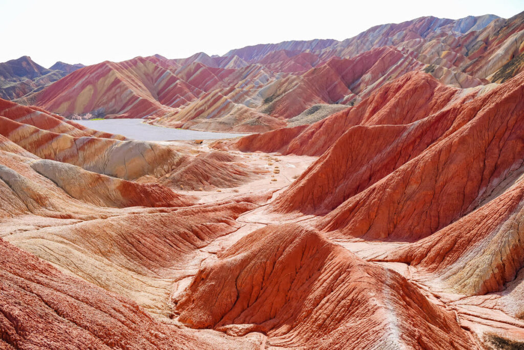 Viaggio in Cina: la guida completa (2026) 4 Le montagne arcobaleno dello Zhangye Danxia, sulla Via della Seta in Cina