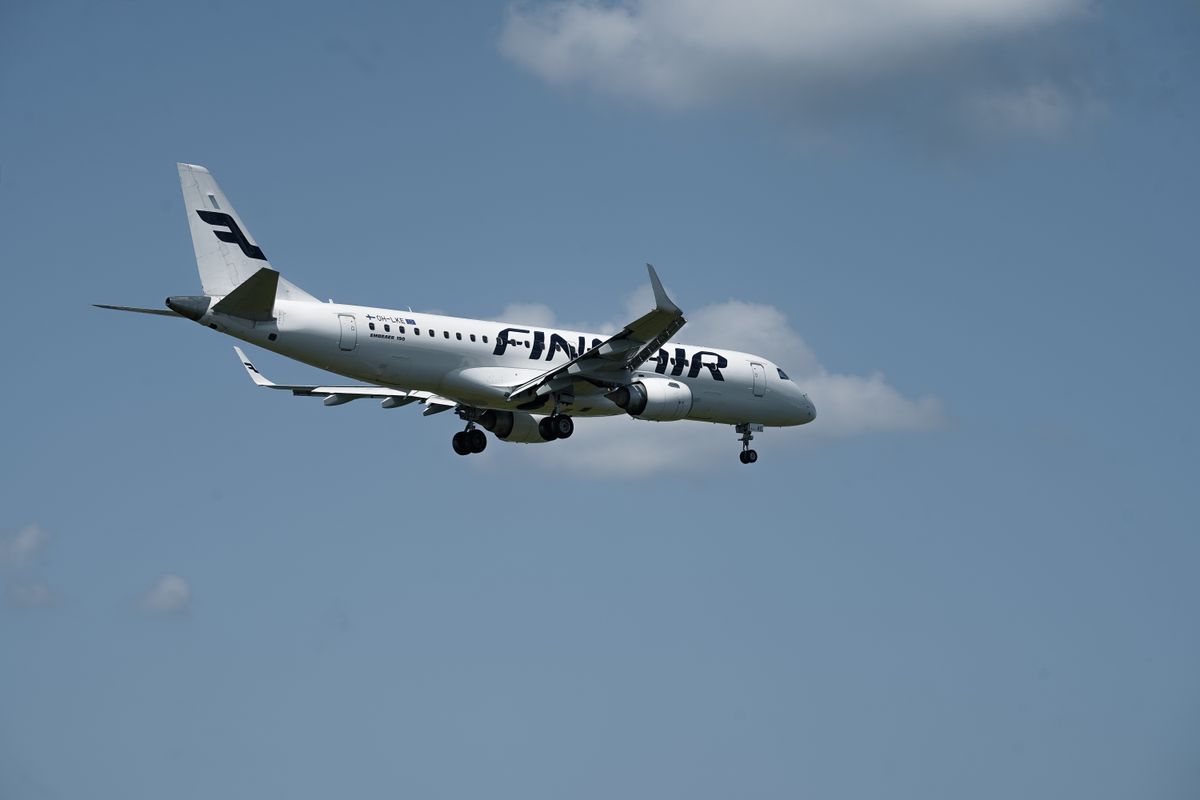 Aereo Finnair in fase di atterraggio