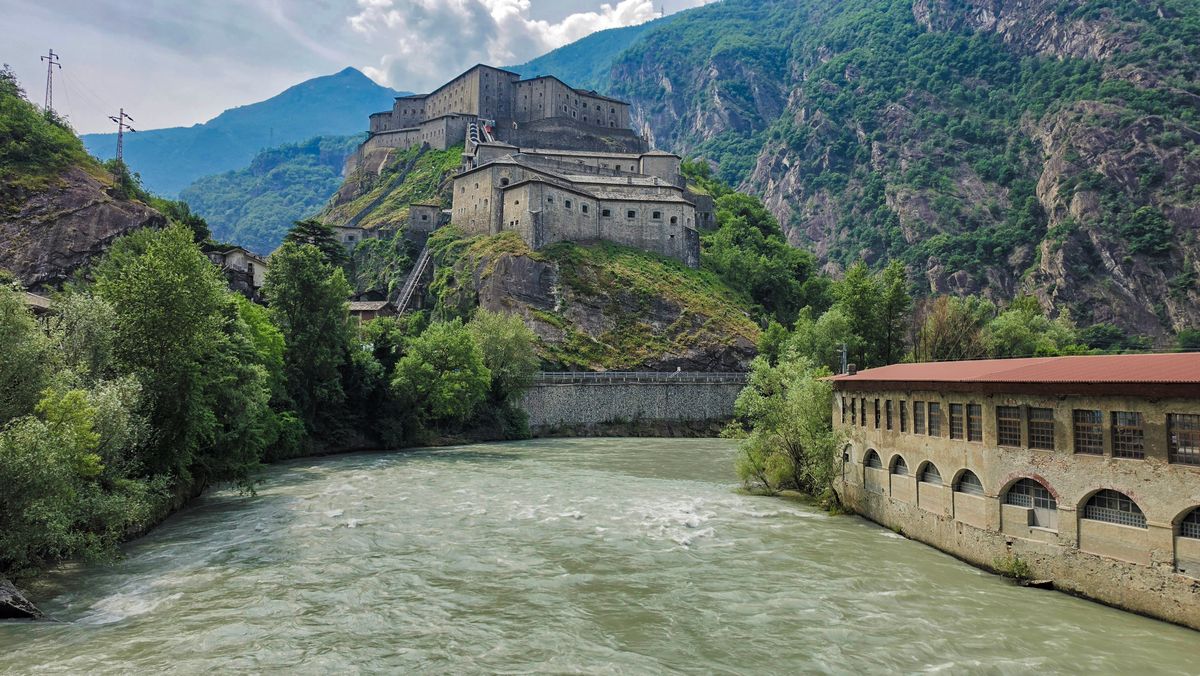 Il Forte di Bard all'ingresso della Valle d'Aosta