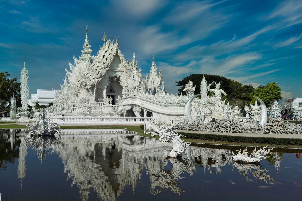 Cosa vedere in Thailandia fuori dai soliti giri: Isan, Krabi e Chiang Rai 4 Il Wat Rong Khun, il Tempio Bianco di Chiang Rai